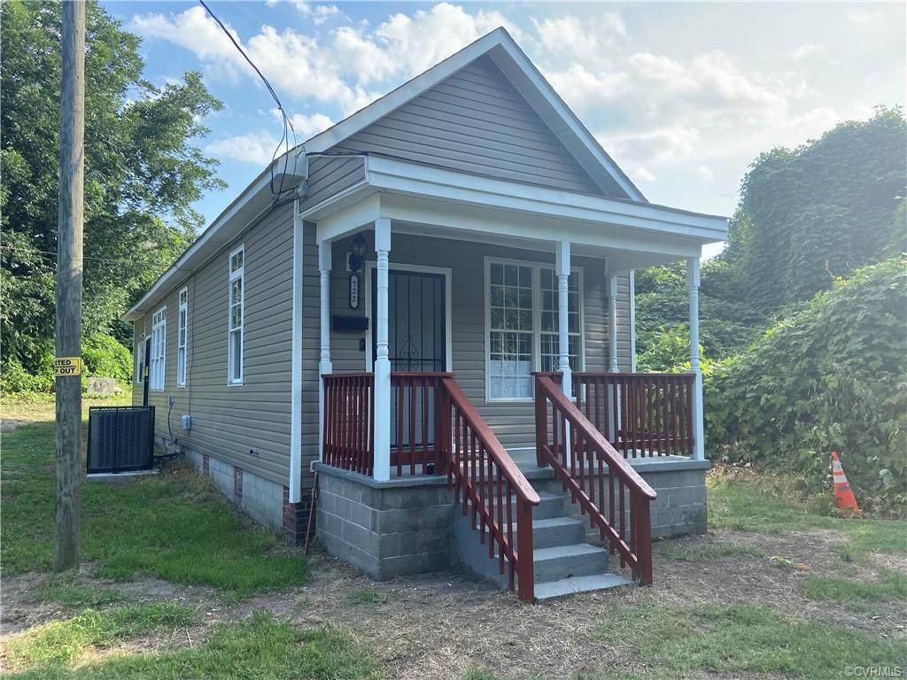 722 Short Alley - Photo 1