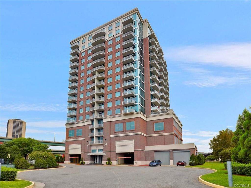 301 Virginia Street - Photo 1