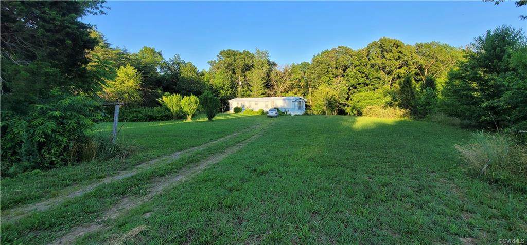 466 Shelton Bend Drive - Photo 1