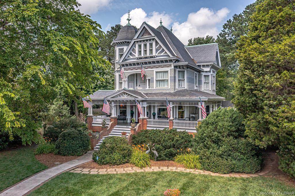 826 Main Street - Photo 1