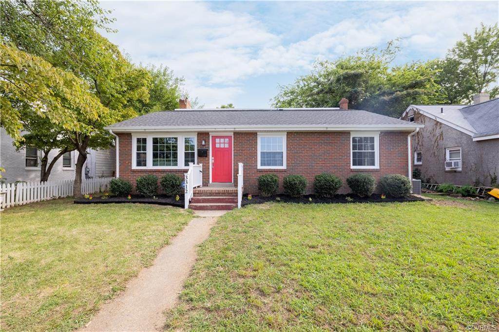3312 Maplewood Avenue - Photo 1