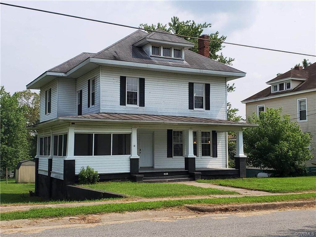 1511 6th Street - Photo 1