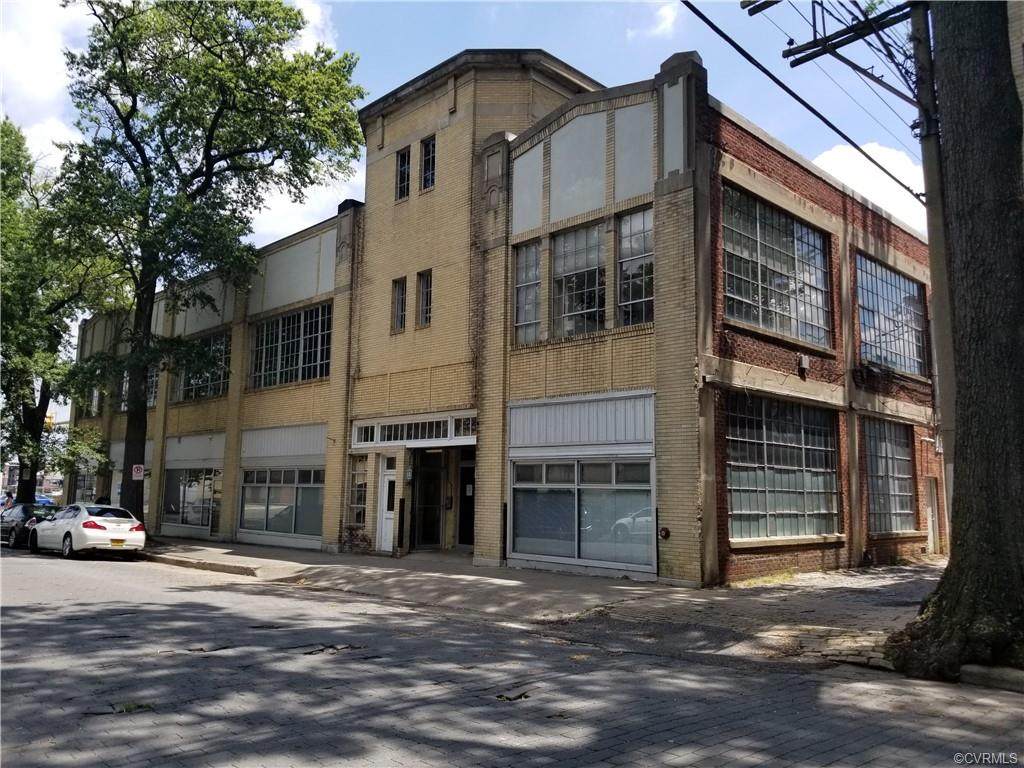 1657 Broad Street - Photo 1