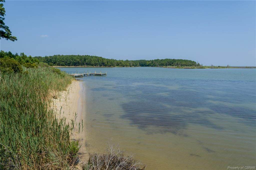 4.25 acre Galway Drive - Photo 1