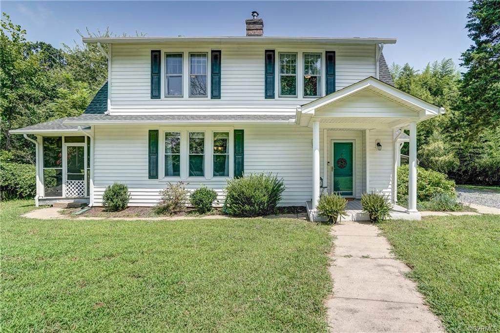 16520 Amelia Avenue - Photo 1