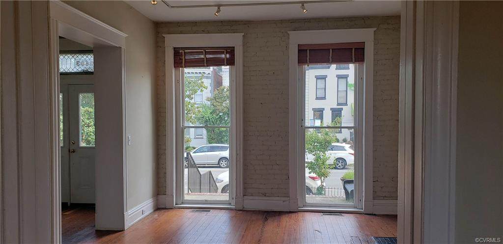 2603 Main Street - Photo 1