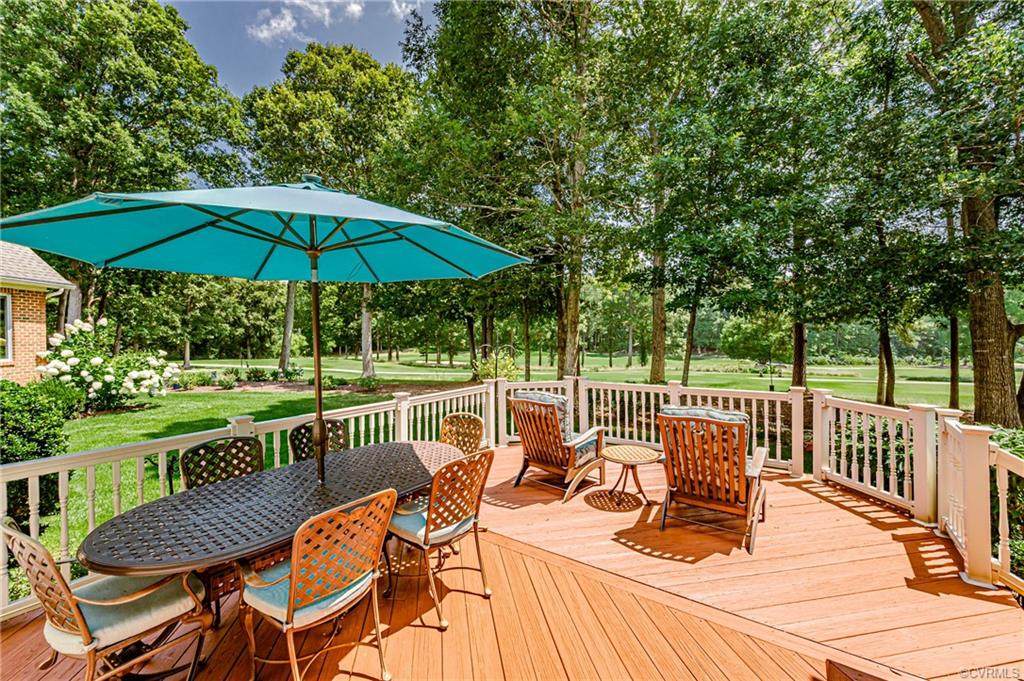 650 Farnham Circle - Photo 1