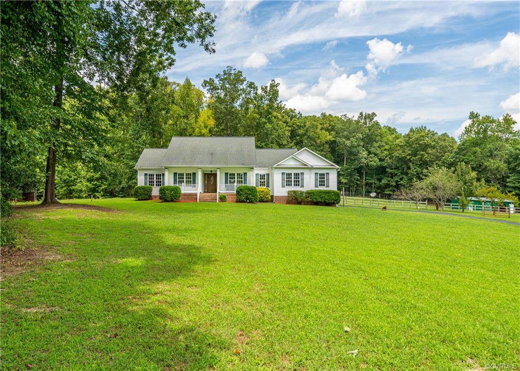 5036 Old Buckingham Road - Photo 1
