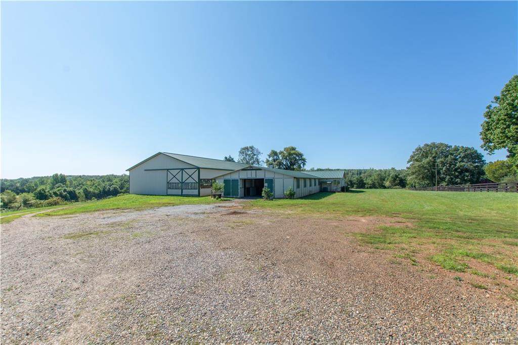 7124 Parrish Road - Photo 1