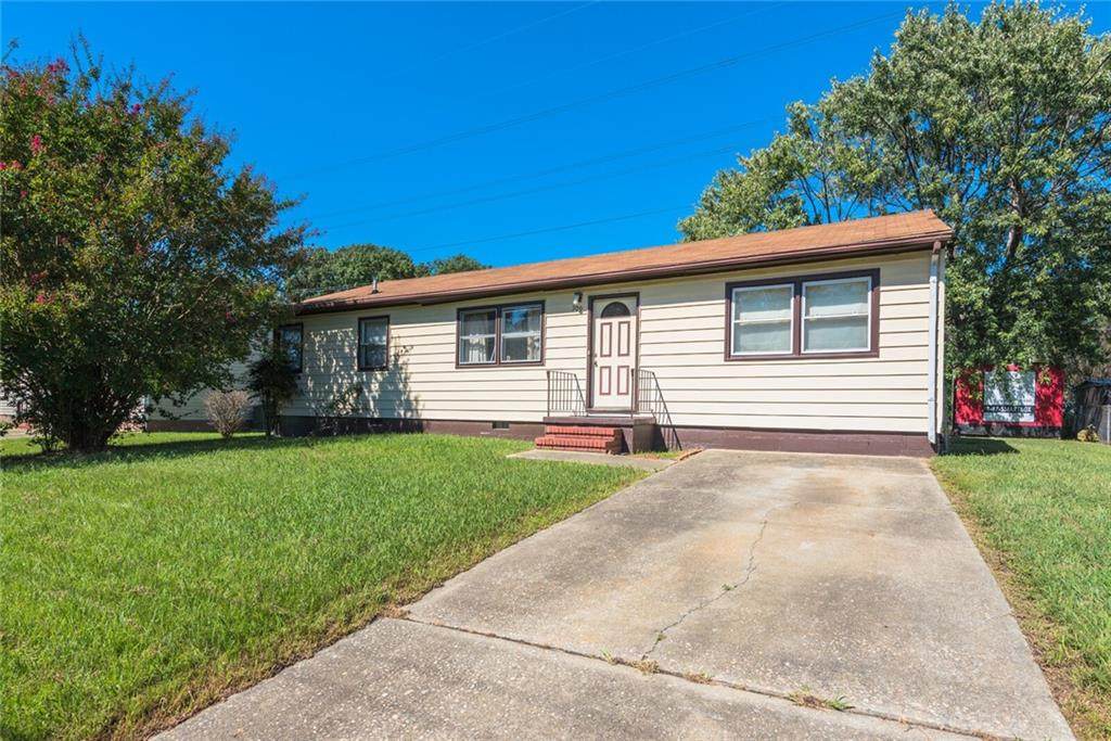 309 Blackwater Drive - Photo 1
