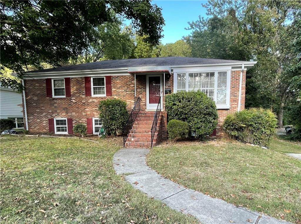 2235 Anderson Street - Photo 1
