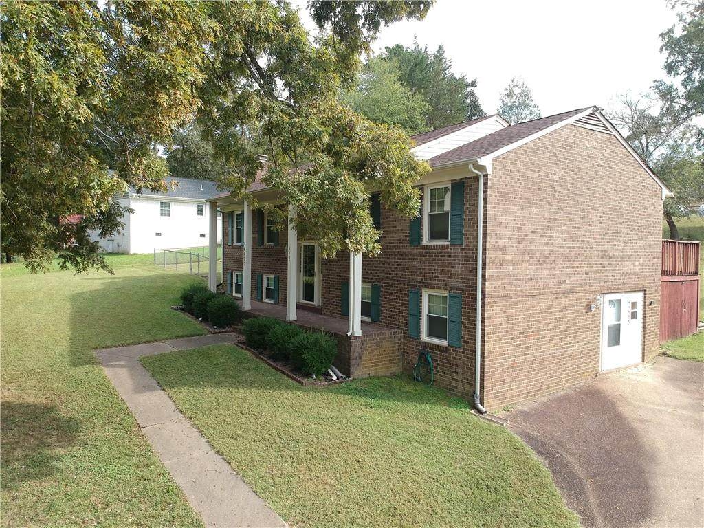 4407 Redbank Road - Photo 1