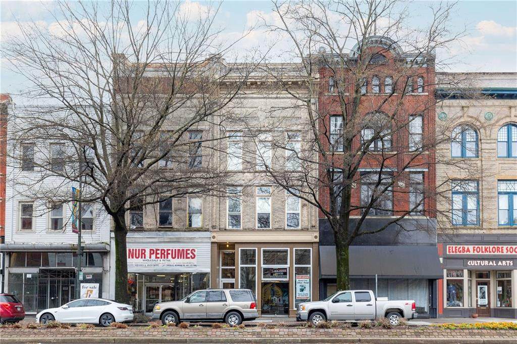 105 Broad Street - Photo 1