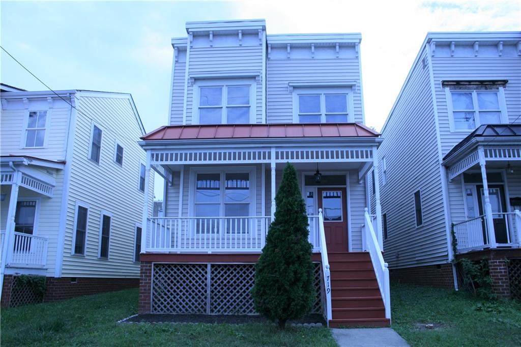 719 Catherine Street - Photo 1