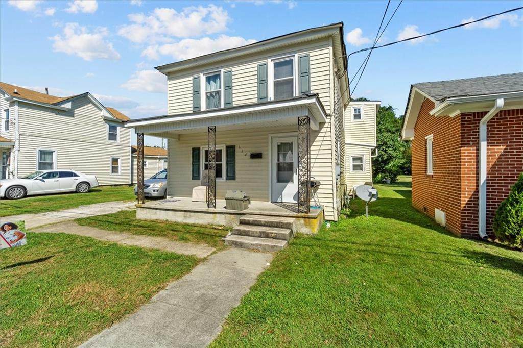 626 Brook Avenue - Photo 1