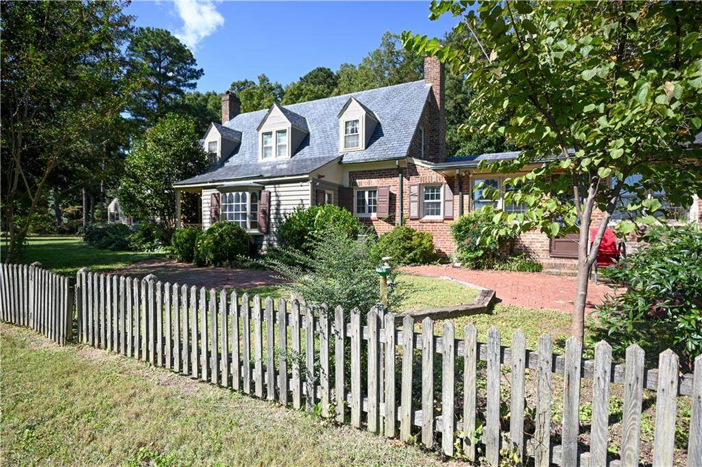590 River Road - Photo 1