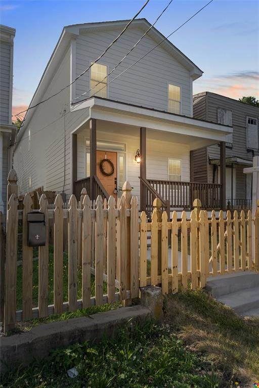 1203 19th Street - Photo 1