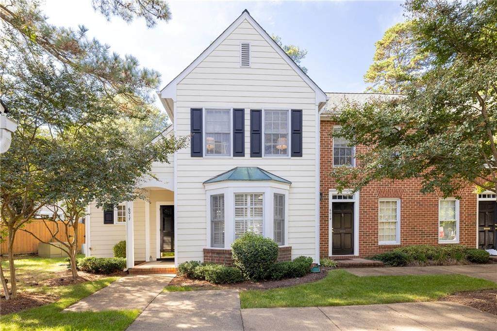 6017 Hampstead Avenue - Photo 1