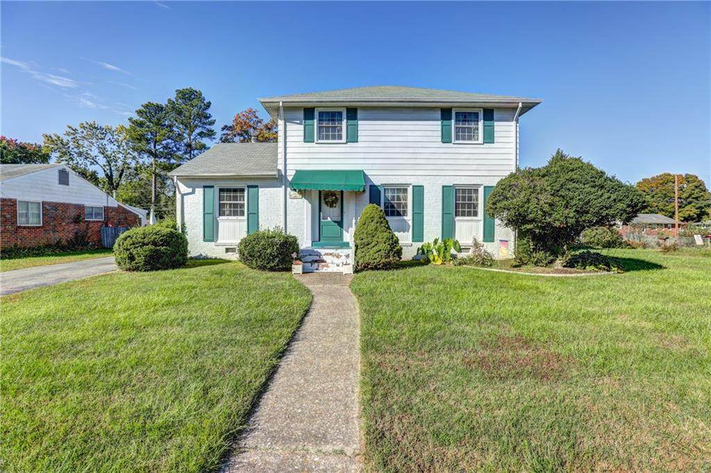 3916 Crystalwood Lane - Photo 1
