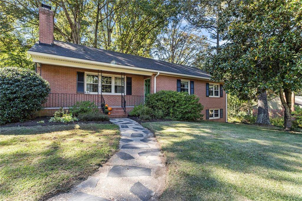 8601 Burgundy Road - Photo 1