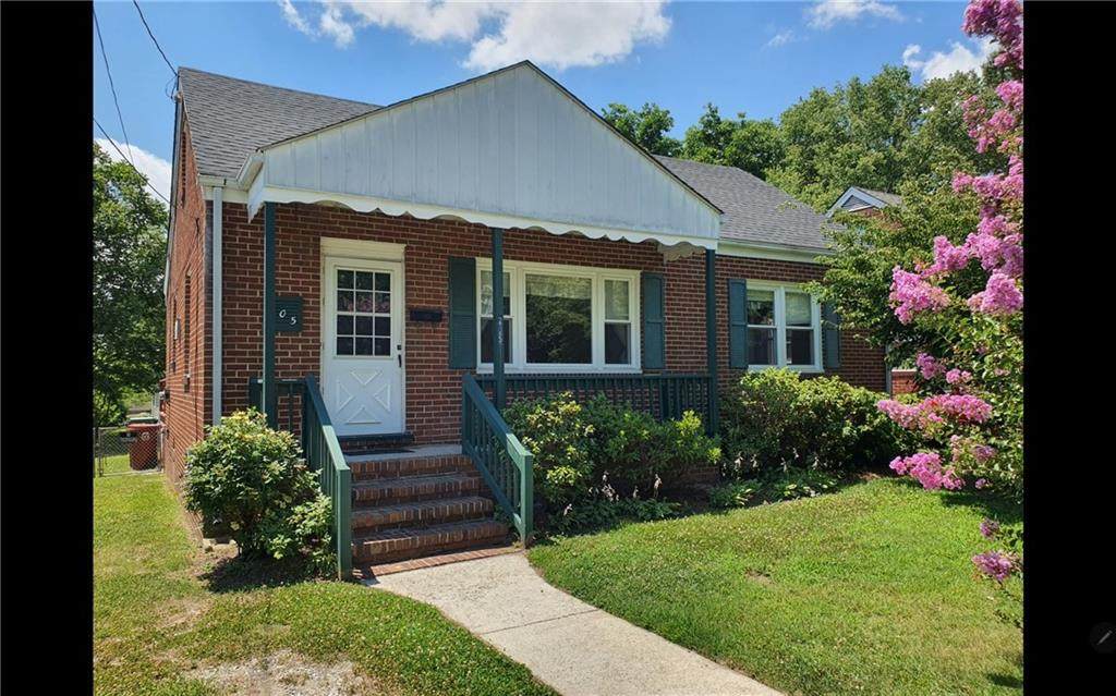 205 Moore Avenue - Photo 1