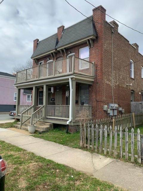 600 32nd Street - Photo 1