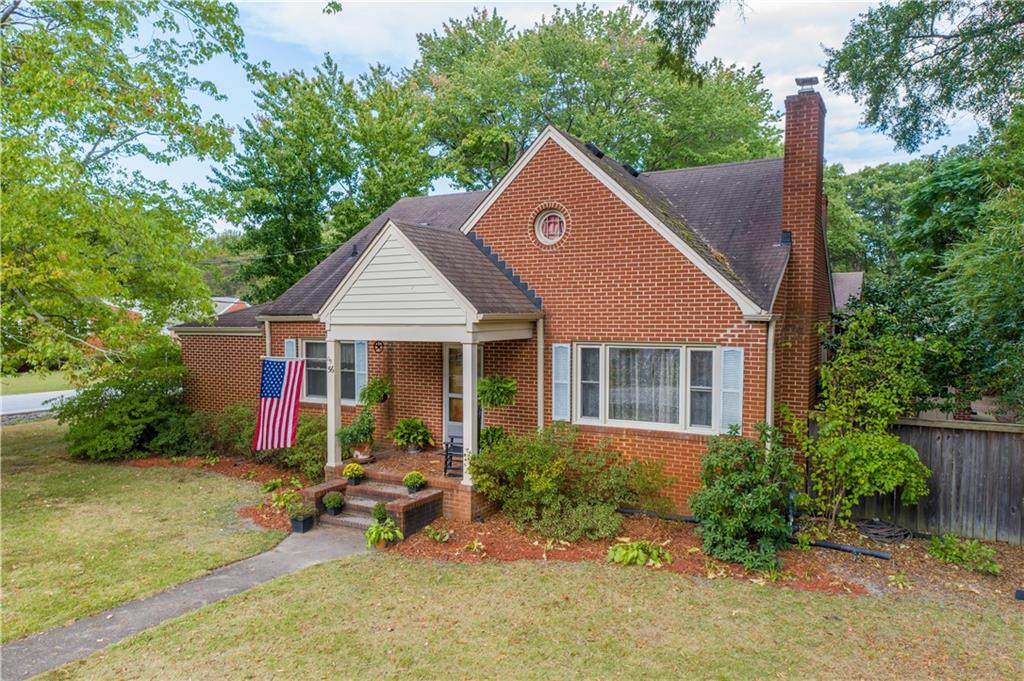 56 Robinson Drive - Photo 1