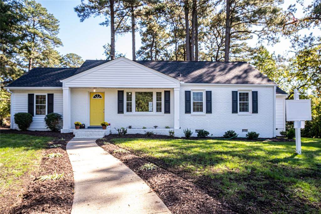 1001 Roxbury Road - Photo 1