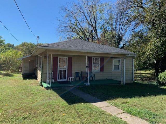 616 Carolina Avenue - Photo 1