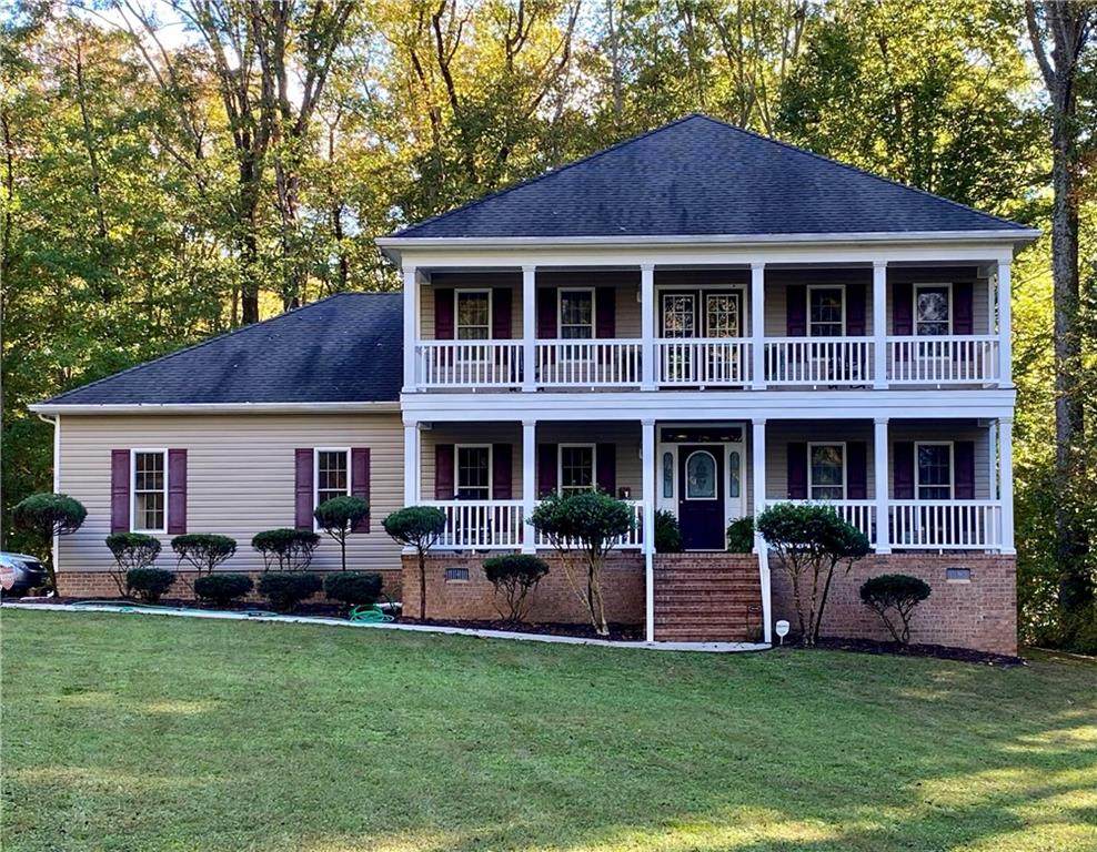 6153 Middle Road - Photo 1