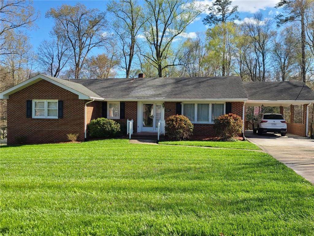 520 Pleasant Drive - Photo 1