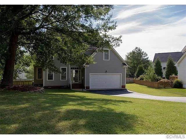 8292 La Gorce Place - Photo 1