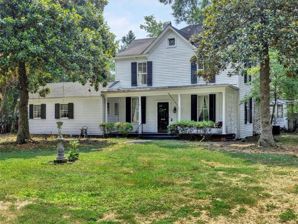 209 College Avenue - Photo 1