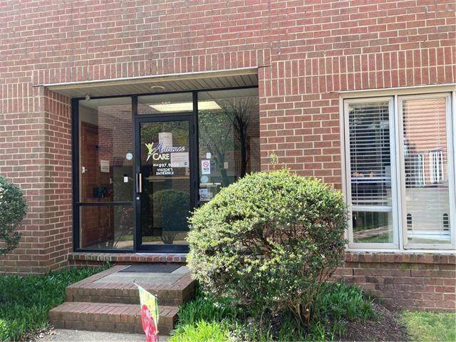 587 Southlake Drive - Photo 1