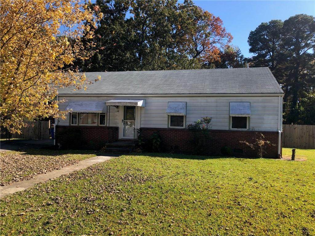 1103 Smithfield - Photo 1