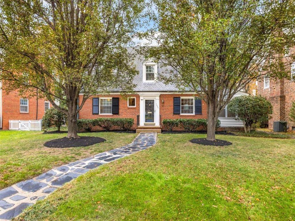 1406 Brookland Parkway - Photo 1
