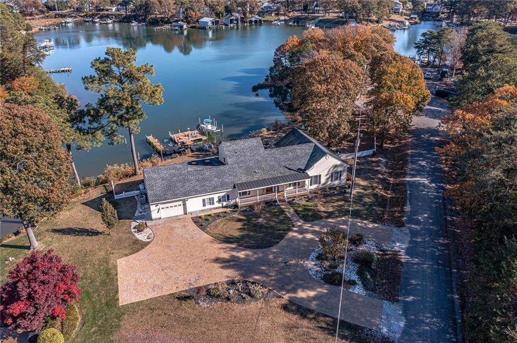 205 Otter Cove - Photo 1