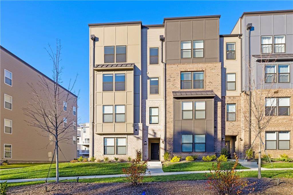 2626 Lassen Walk - Photo 1