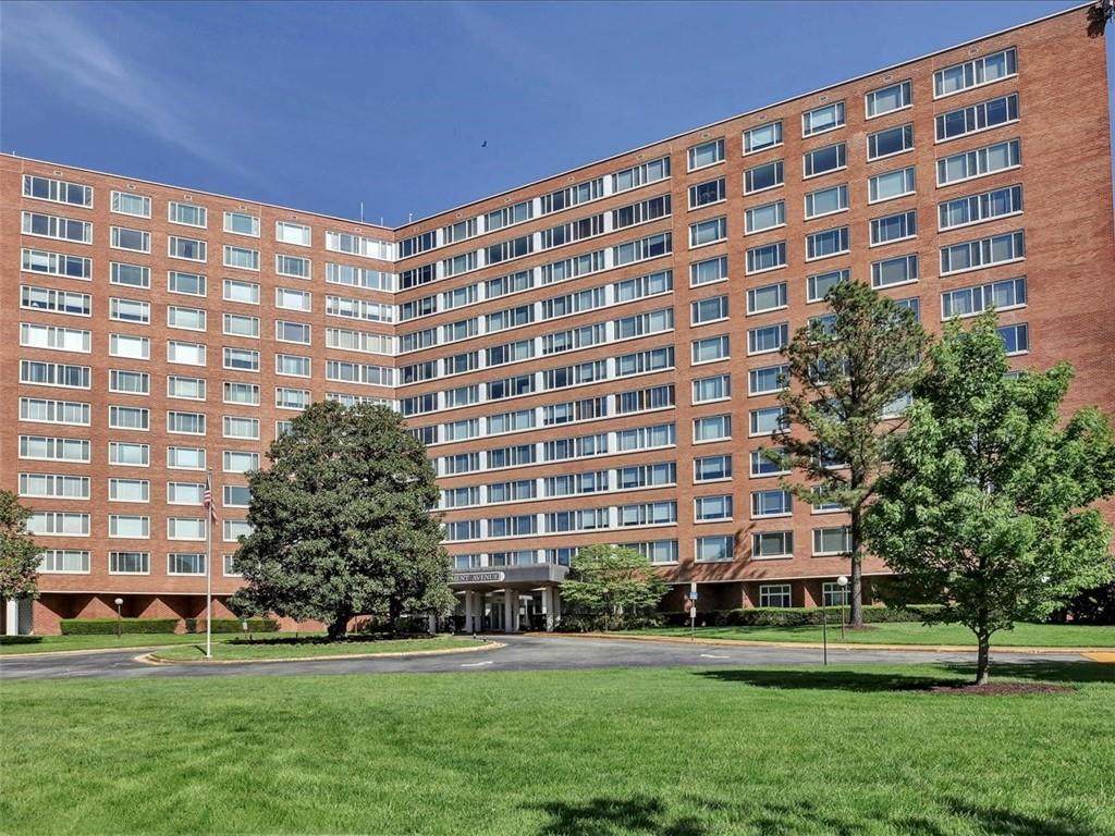 5100 Monument Avenue - Photo 1