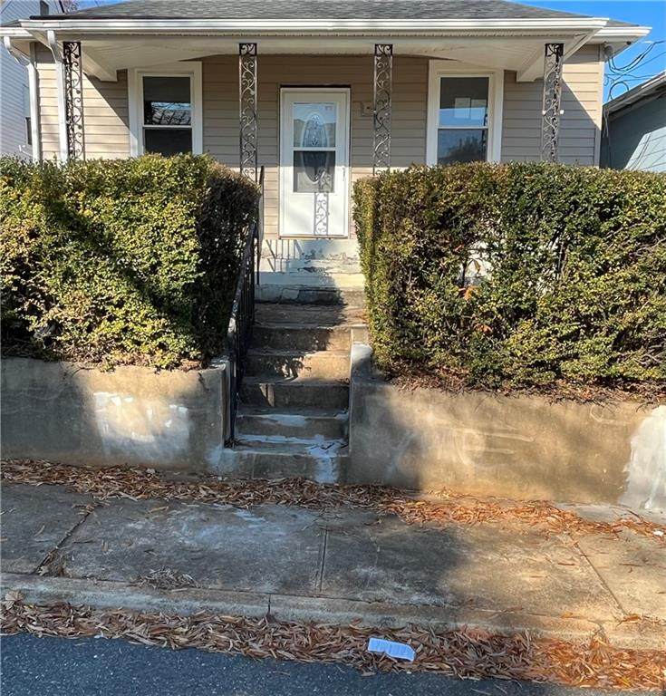 2217 Bainbridge Street - Photo 1