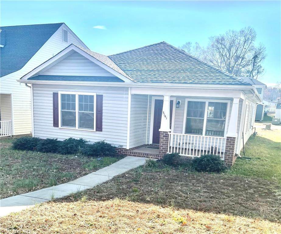 5141 Warwick Road - Photo 1