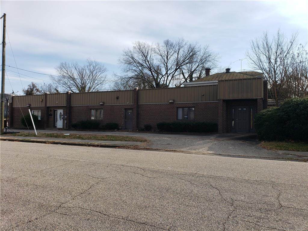 603 Sycamore Street - Photo 1