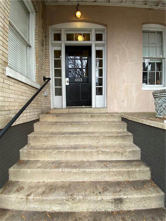 603 Allen Avenue - Photo 1