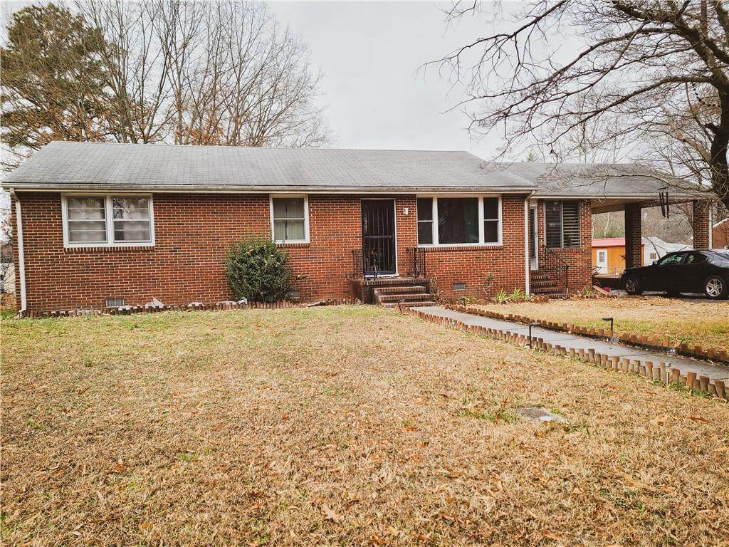 3918 Ferndale Circle - Photo 1