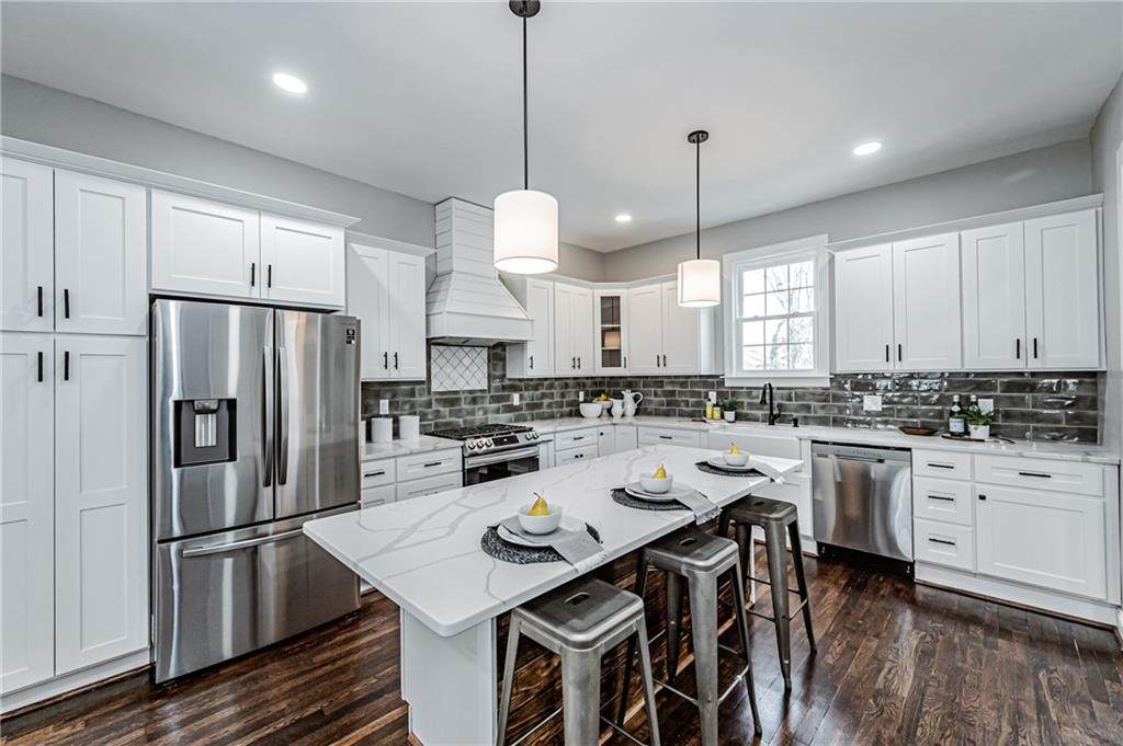 3321 Delaware Avenue - Photo 1