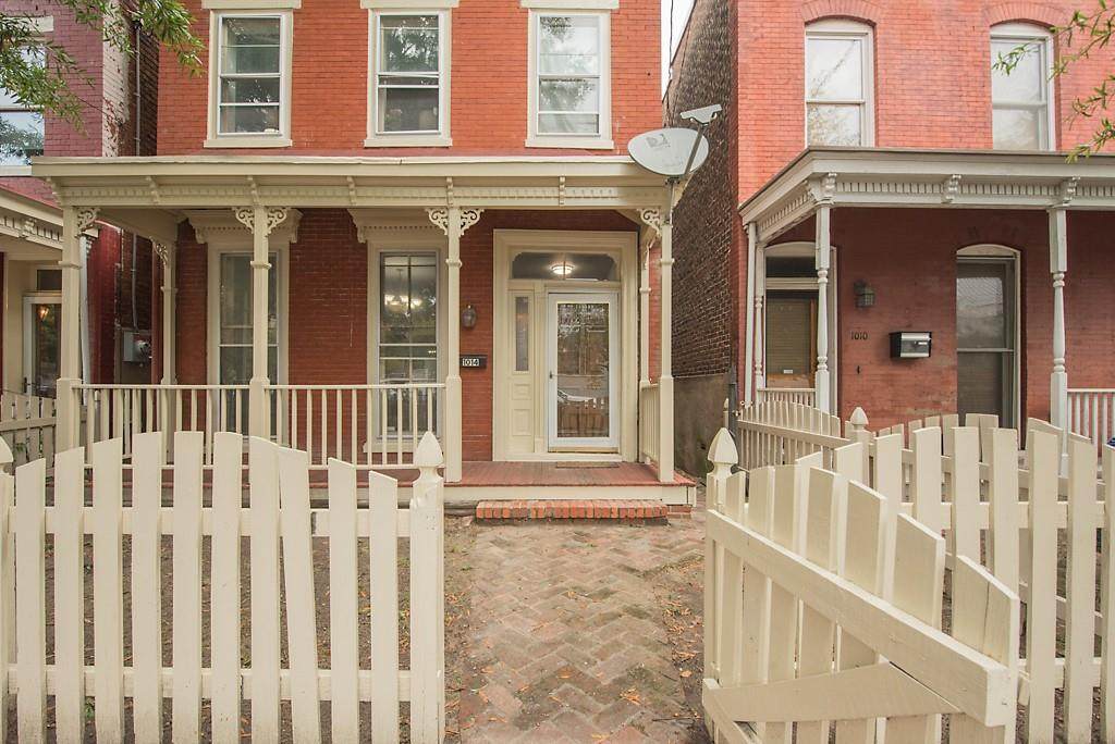 1014 Marshall Street - Photo 1