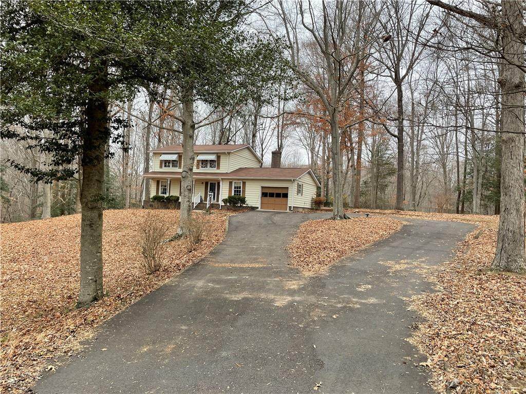 88 Lancaster Road - Photo 1