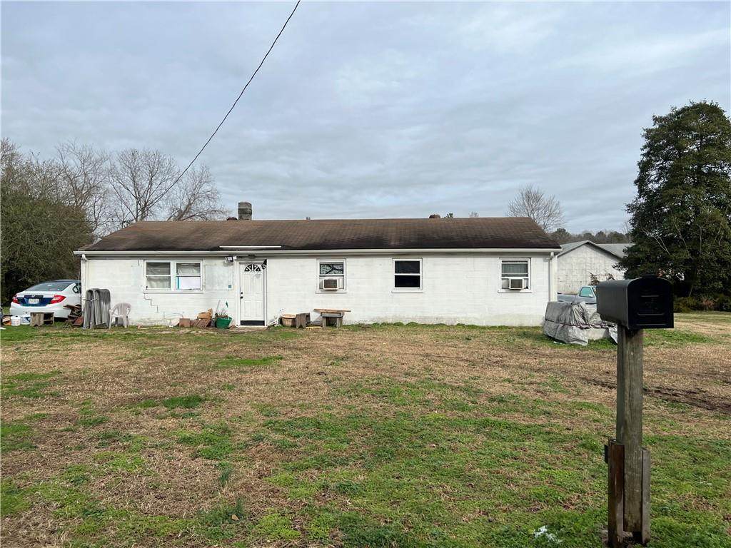 9908 Golf Course Drive - Photo 1