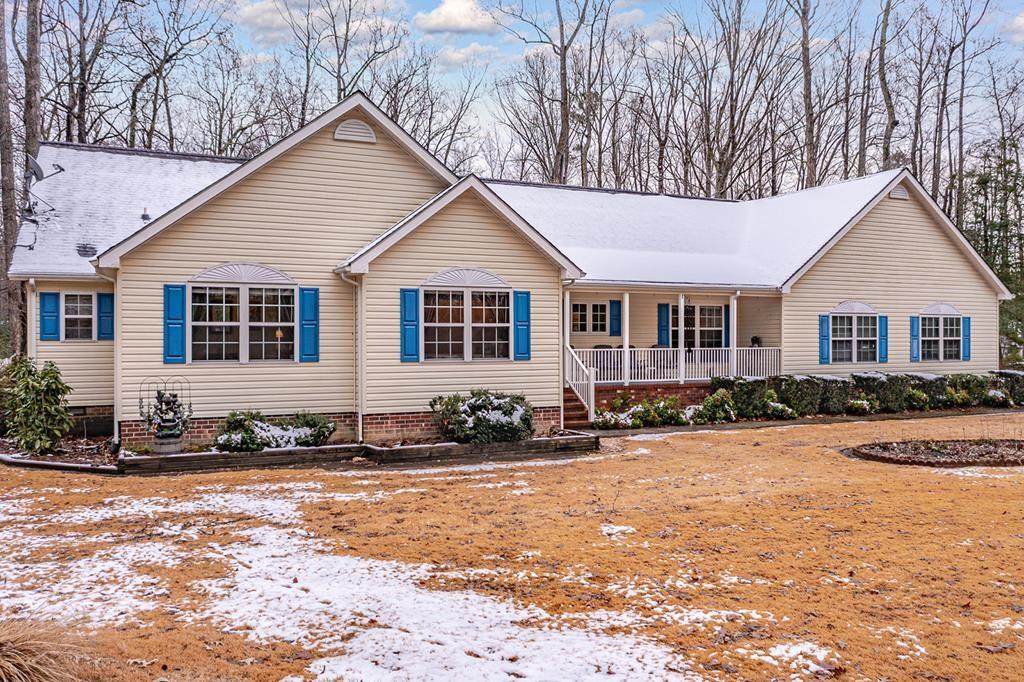 261 Holly Haven Road - Photo 1
