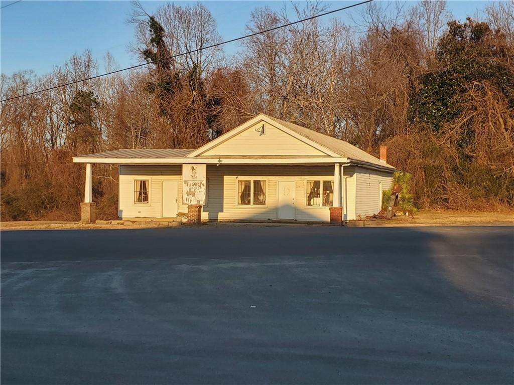 1108 Sharon Road - Photo 1